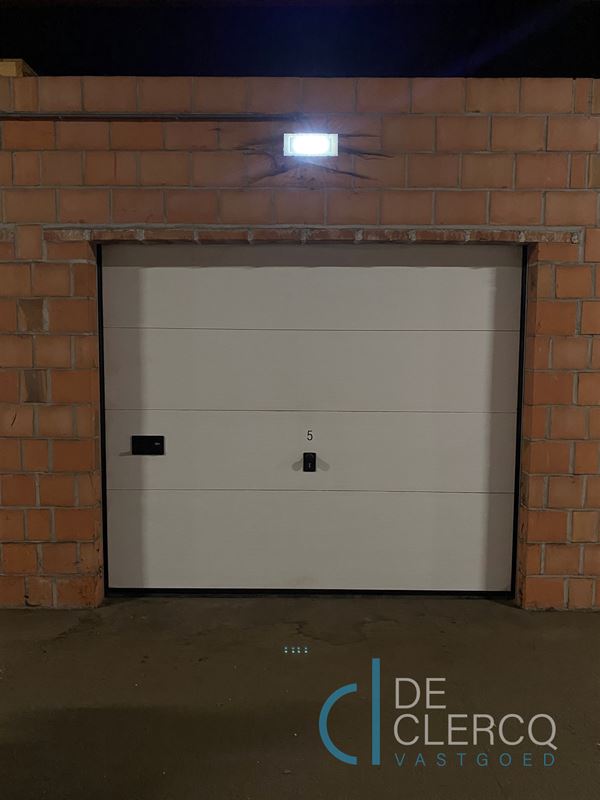 Foto 3 : Parking/Garagebox te 9080 Lochristi (België) - Prijs € 105
