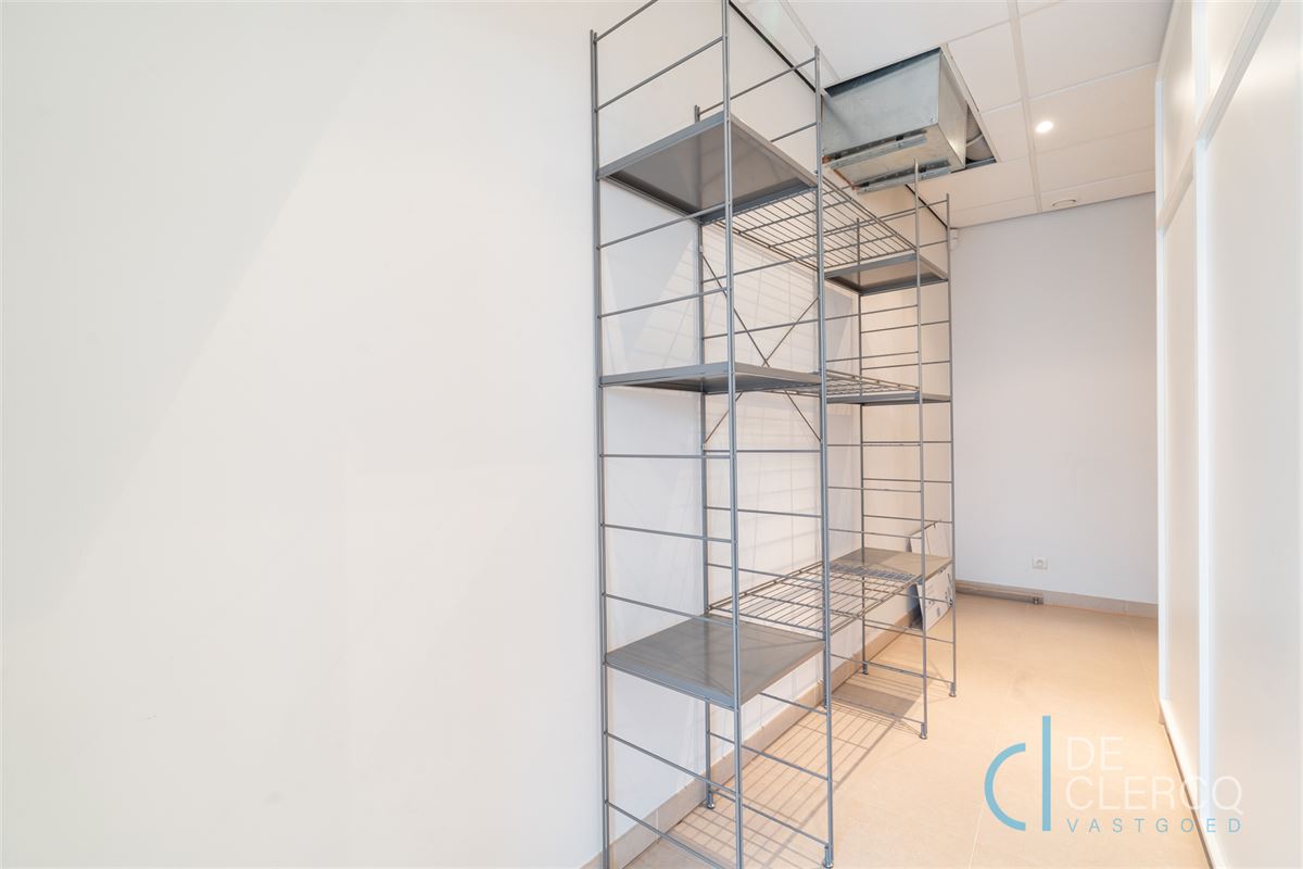 Foto 11 : Burelen te 9080 Lochristi (België) - Prijs &euro; 409.000