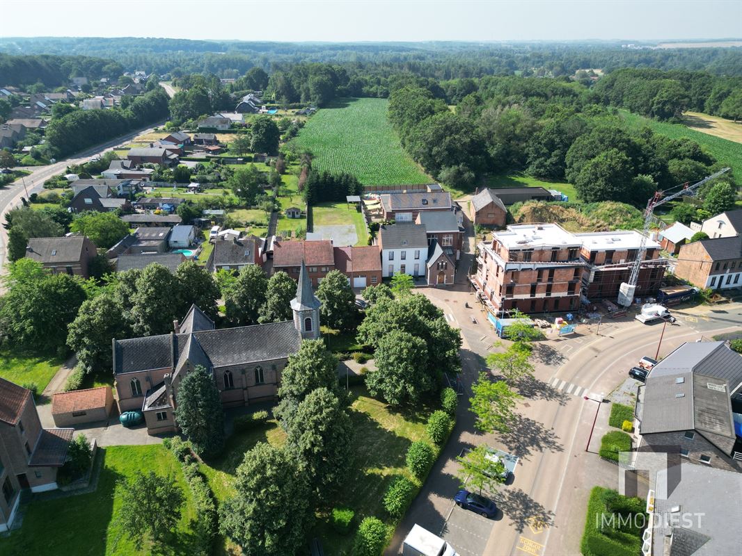 9015 afbeelding 1
