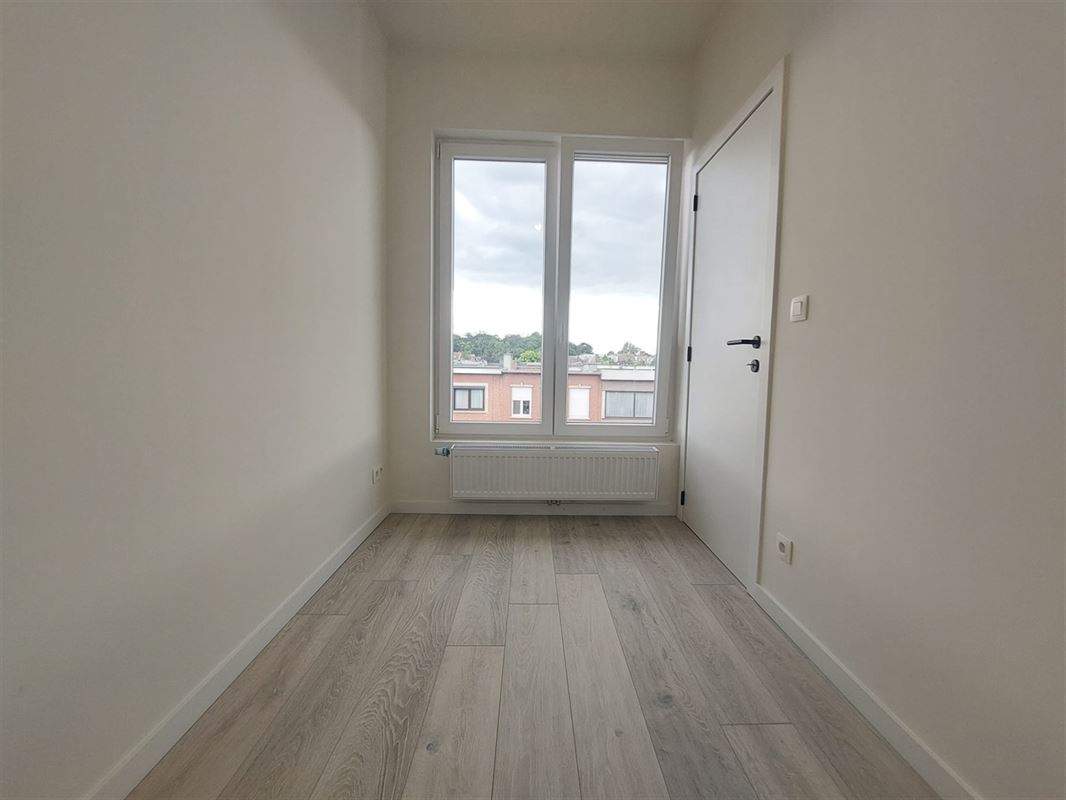 Foto 7 : Appartement te 2170 MERKSEM (België) - Prijs € 248.000