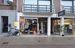 Handelspand te 2930 BRASSCHAAT (België) - Prijs € 990