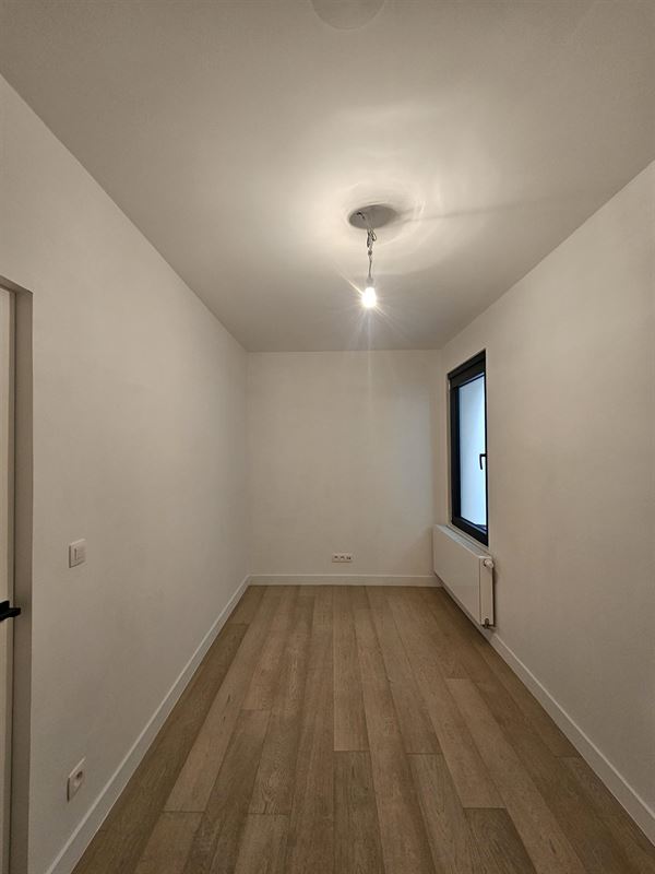 Foto 10 : Duplex te 2930 Brasschaat (België) - Prijs € 1.650