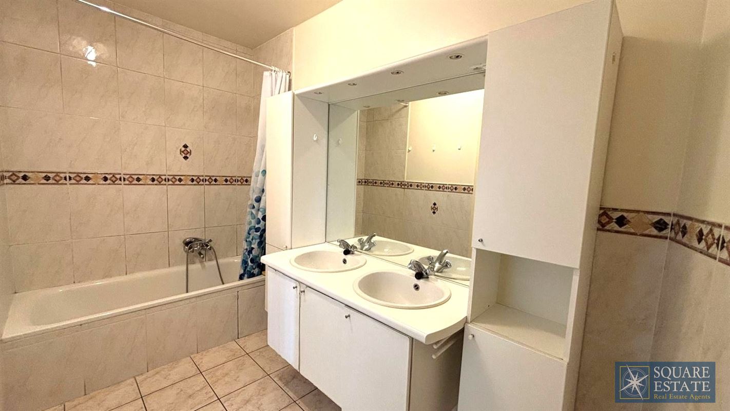 Image 9 : Apartment IN 1080 SINT-JANS-MOLENBEEK (Belgium) - Price 175.000 €