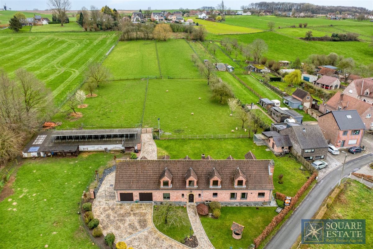 Foto 28 : Eigendom met karakter te 1760 ROOSDAAL (België) - Prijs &euro; 875.000
