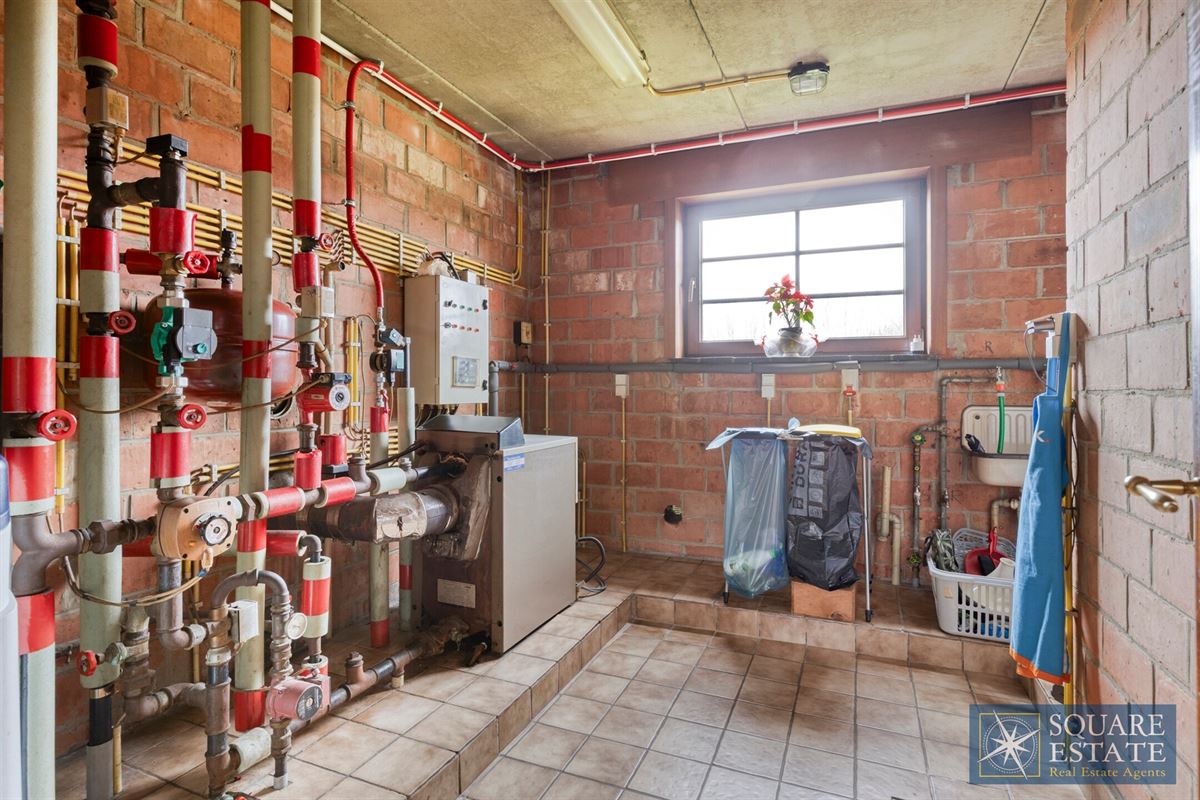 Foto 19 : Eigendom met karakter te 1760 ROOSDAAL (België) - Prijs &euro; 875.000