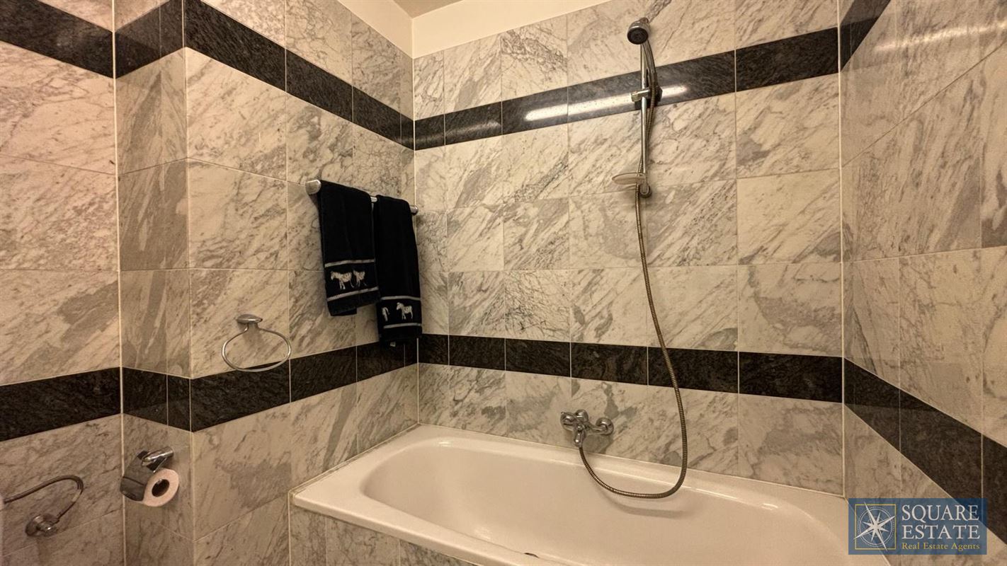 Foto 10 : Gemeubeld appartement te 1770 WEMMEL (België) - Prijs &euro; 1.400