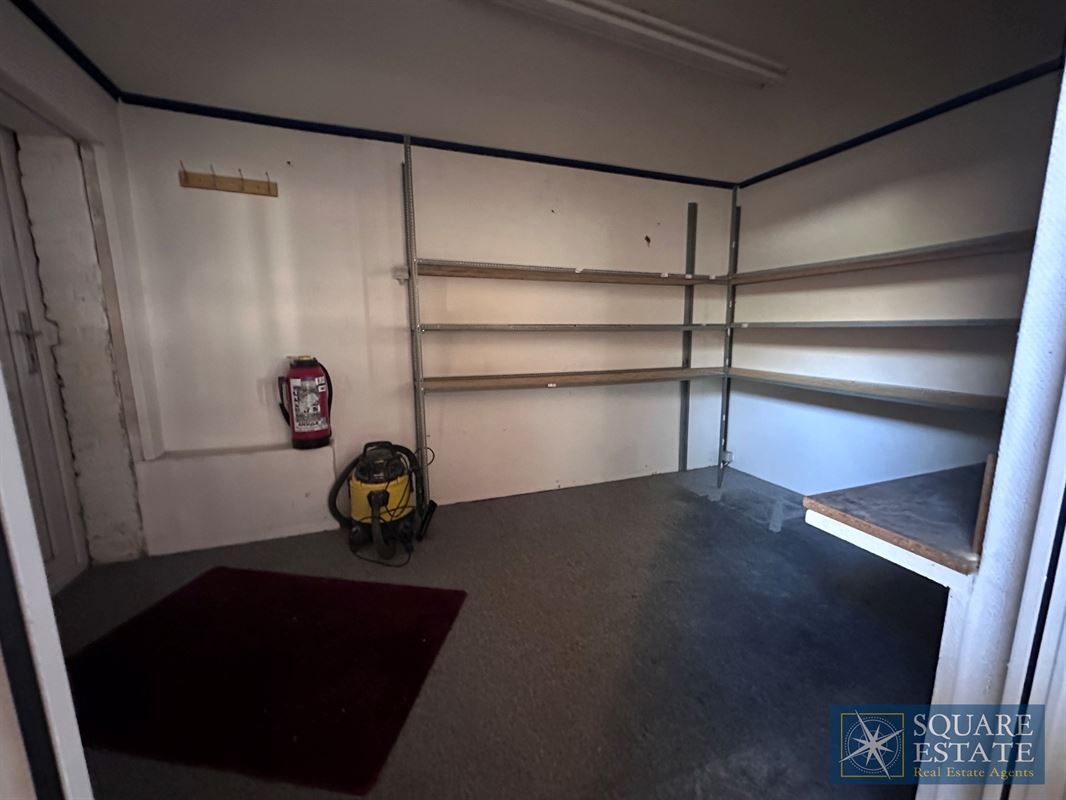 Image 8 : Entrepôt à 1780 WEMMEL (Belgique) - Prix 900 &euro;