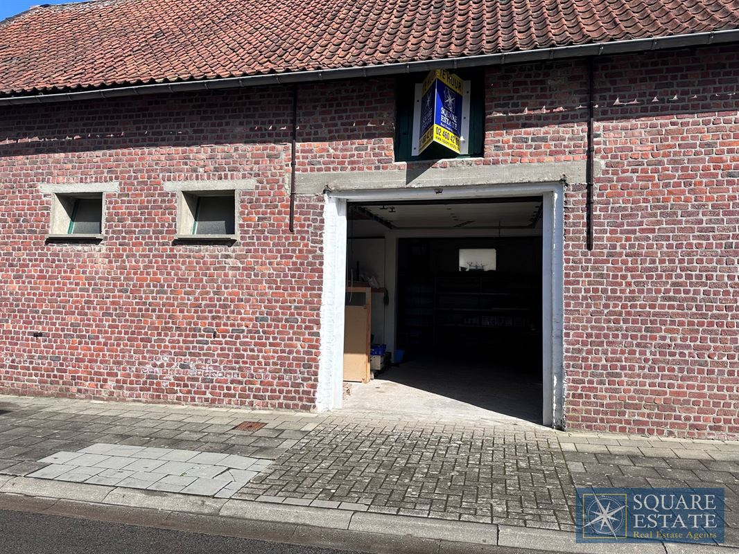 Image 2 : Entrepôt à 1780 WEMMEL (Belgique) - Prix 900 &euro;