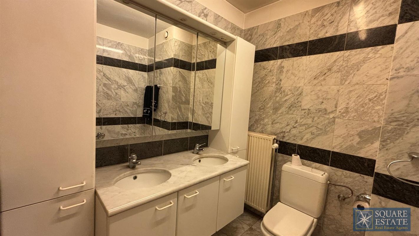 Foto 9 : Gemeubeld appartement te 1770 WEMMEL (België) - Prijs &euro; 1.400