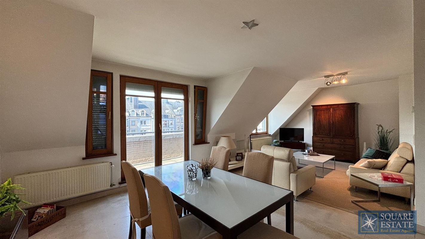 Foto 2 : Gemeubeld appartement te 1770 WEMMEL (België) - Prijs &euro; 1.400