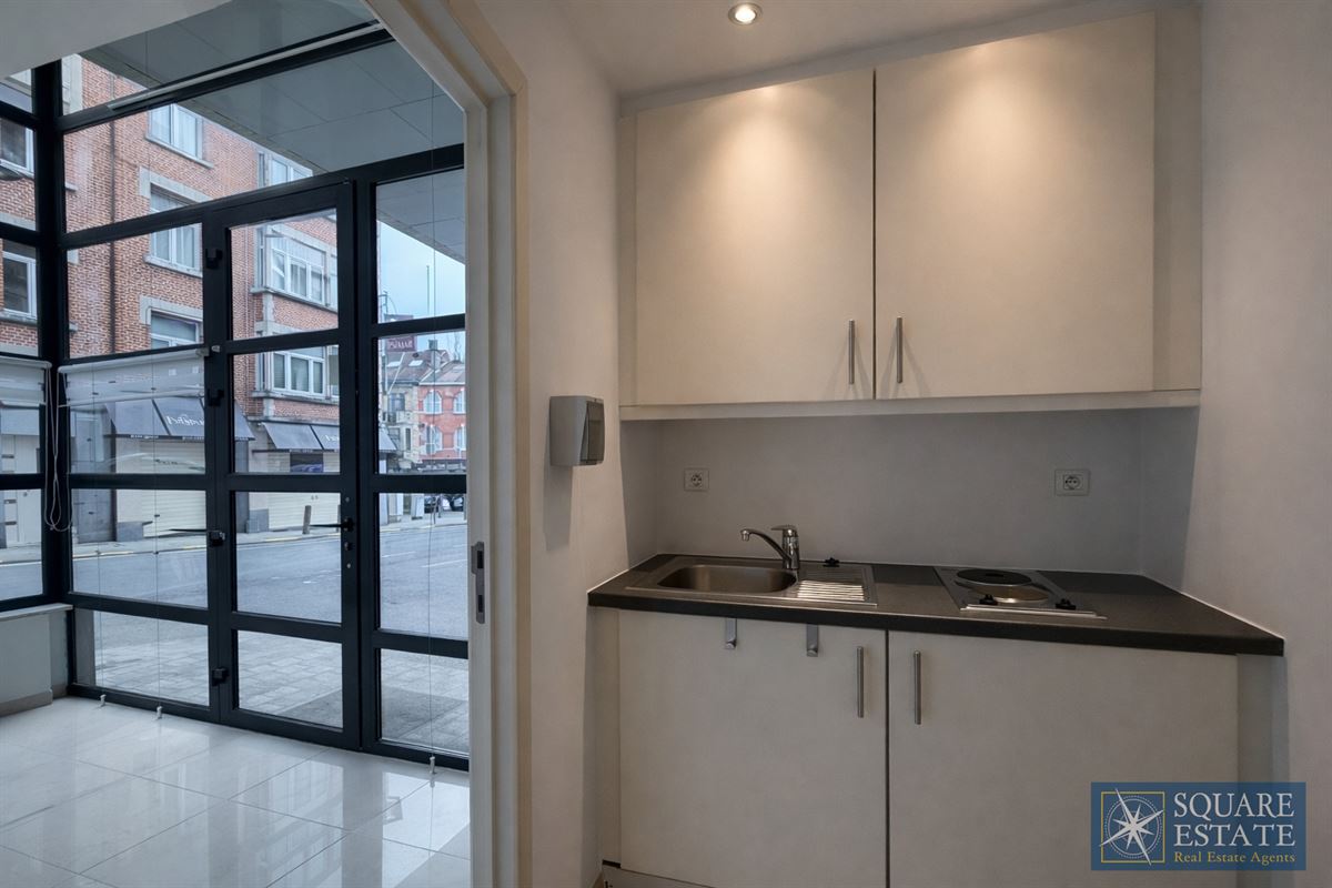 Foto 5 : Burelen te 1150 WOLUWE-SAINT-PIERRE (België) - Prijs &euro; 675