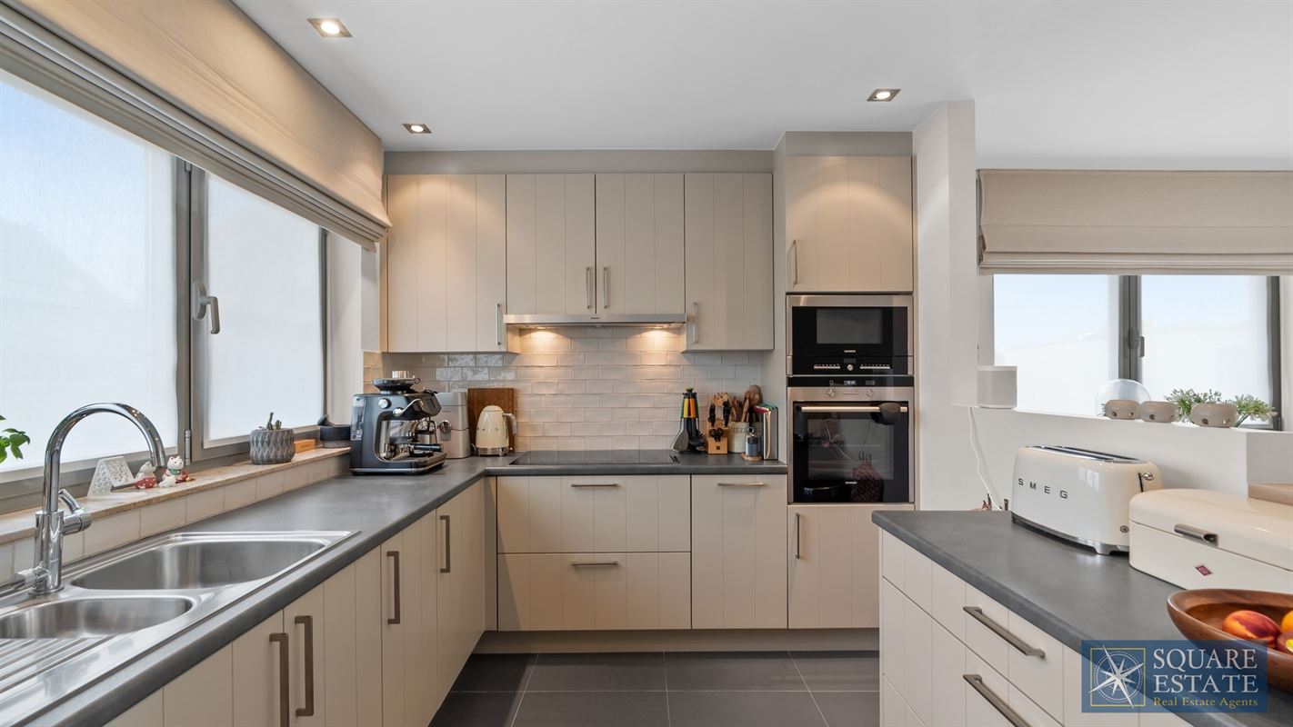 Foto 6 : Bel-etage te 1780 WEMMEL (België) - Prijs &euro; 695.000