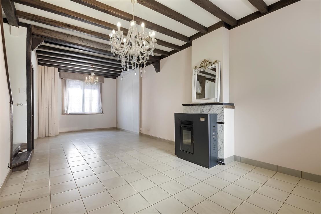 Maison à fort potentiel avec grand jardin
