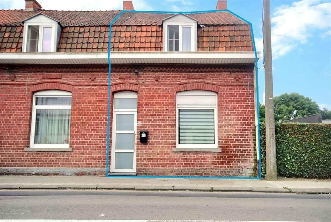 Jolie maison trois chambres et jardin sur Herseaux 
