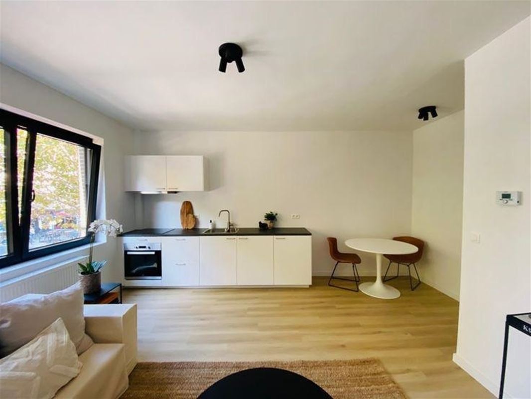 Foto 1 : Appartement te 2060 ANTWERPEN (België) - Prijs € 750