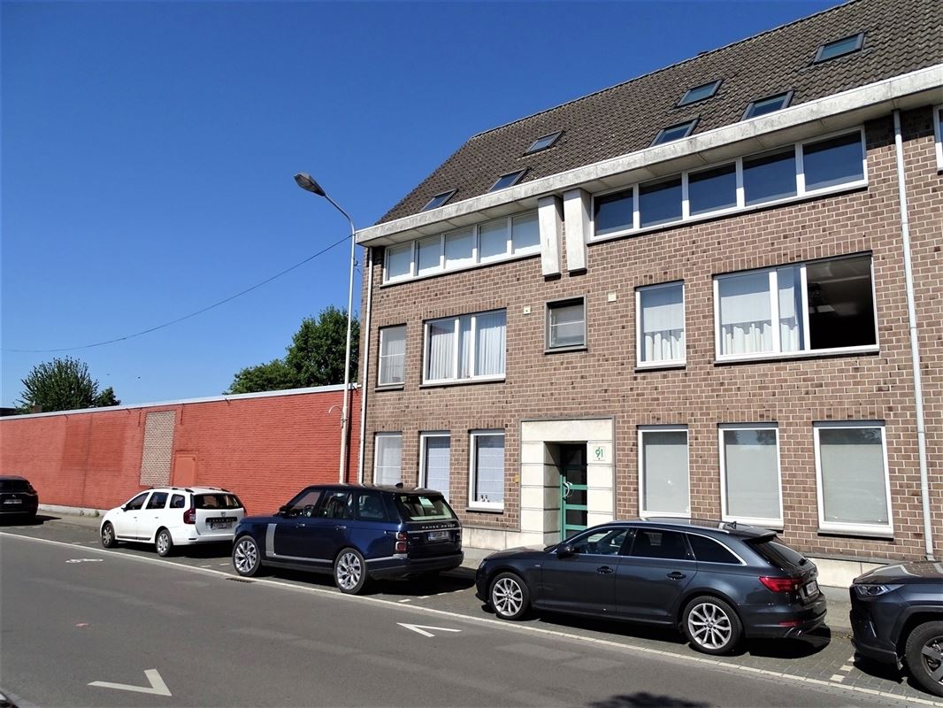 Foto 15 : Duplex/triplex te 2630 AARTSELAAR (België) - Prijs € 930