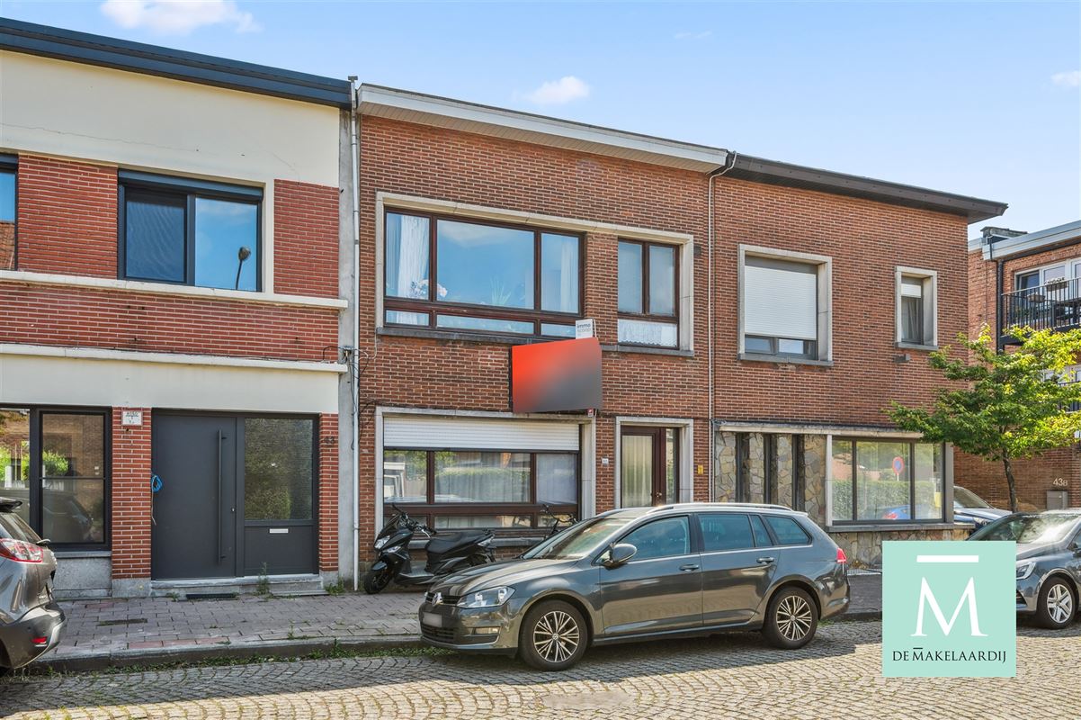 Foto 1 : Gebouw te 2610 WILRIJK (België) - Prijs € 389.000