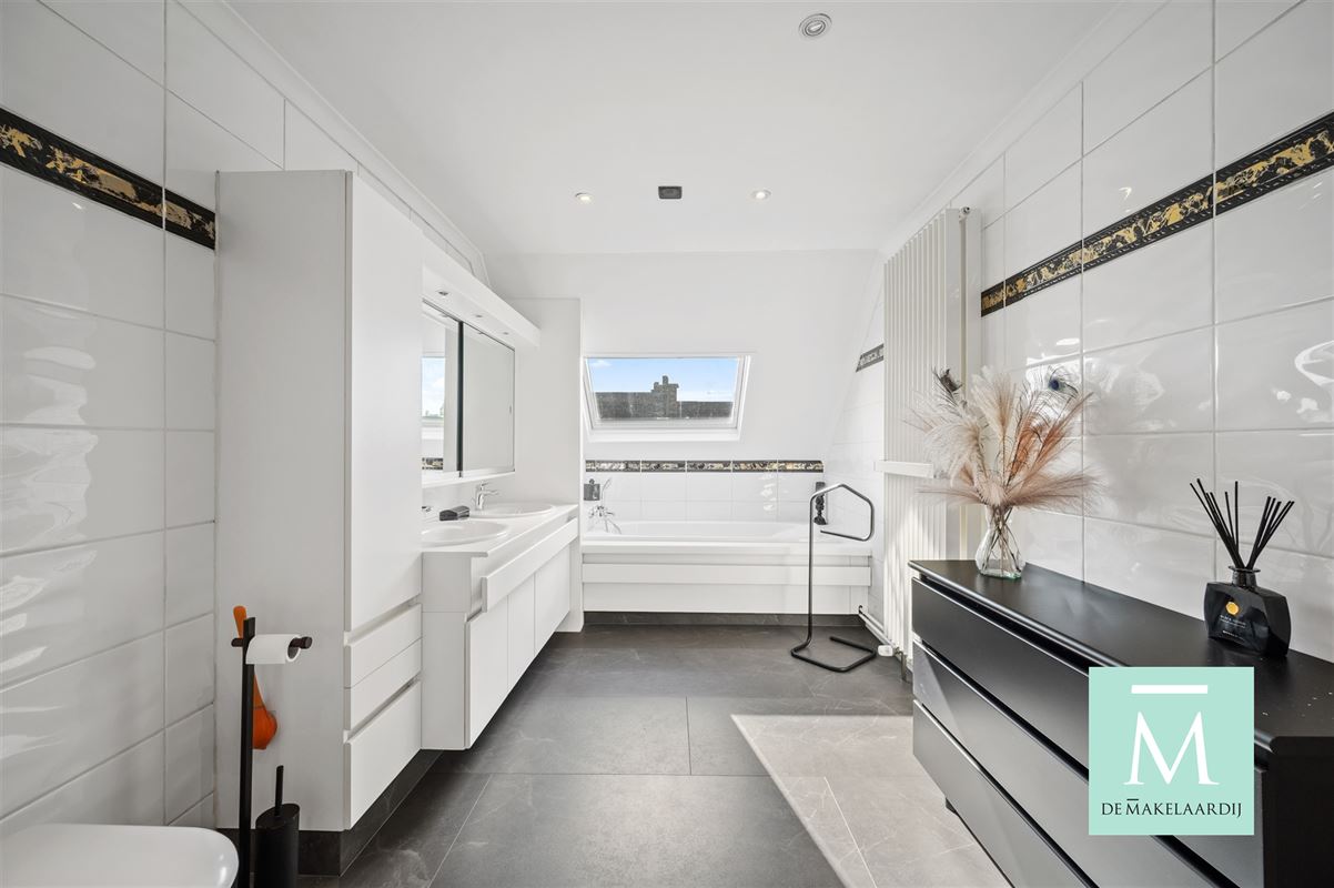 Foto 24 : Herenhuis te 2800 MECHELEN (België) - Prijs € 1.350.000