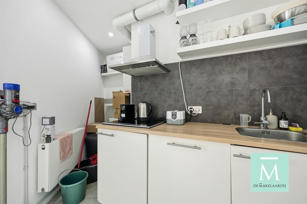 Foto 11 : Winkelruimte te 2800 MECHELEN (België) - Prijs &euro; 160.000