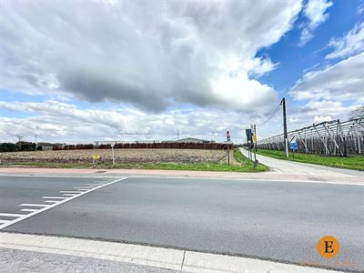 Bouwgrond voor OB van 846m². Zonder bouwverplichting!