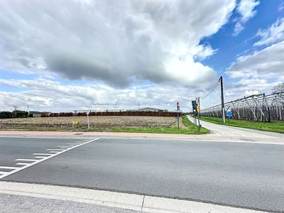 Bouwgrond voor OB van 846m². Zonder bouwverplichting!