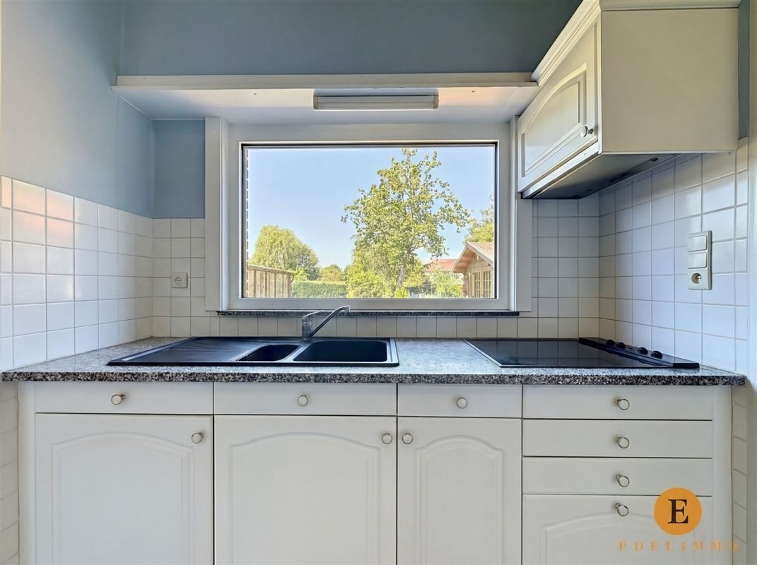 HOB met 4 slaapkamers, garage en gezellige tuin.