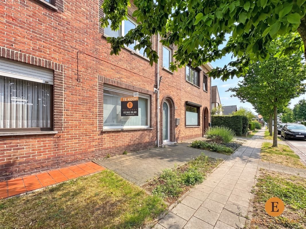 Energiezuinige gezinswoning met 4 slaapkamers en gezellige tuin.