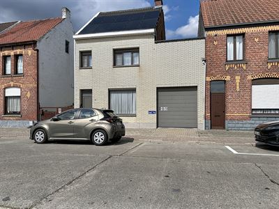 Instapklare HOB met 3 spks, garage en ruime werkplaats.
