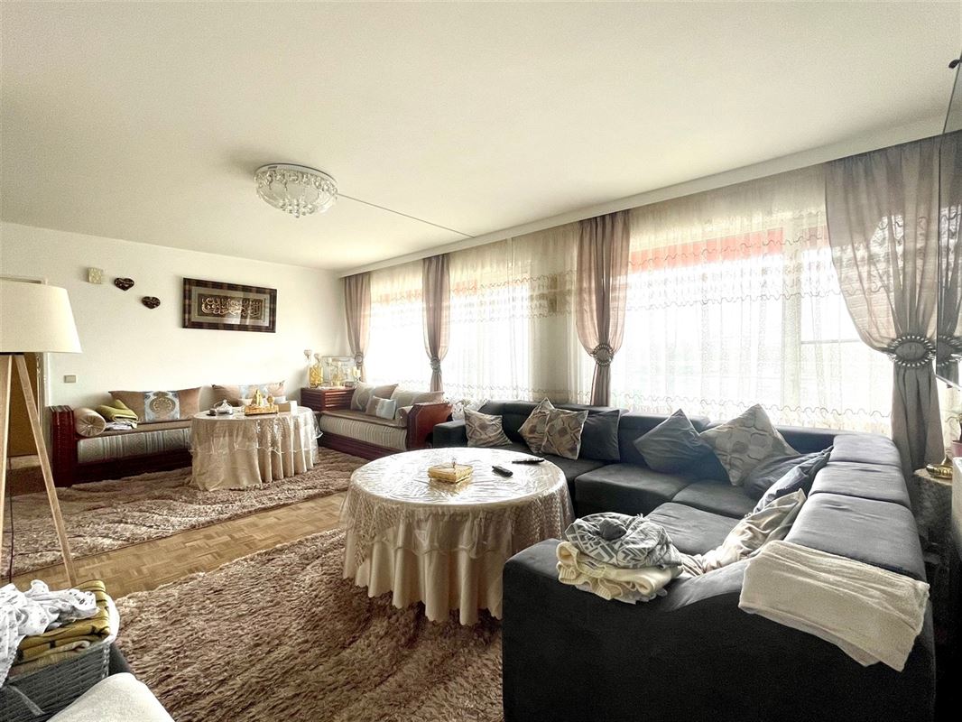 Foto 12 : uitzonderlijk appartement te 2600 BERCHEM (België) - Prijs € 399.000