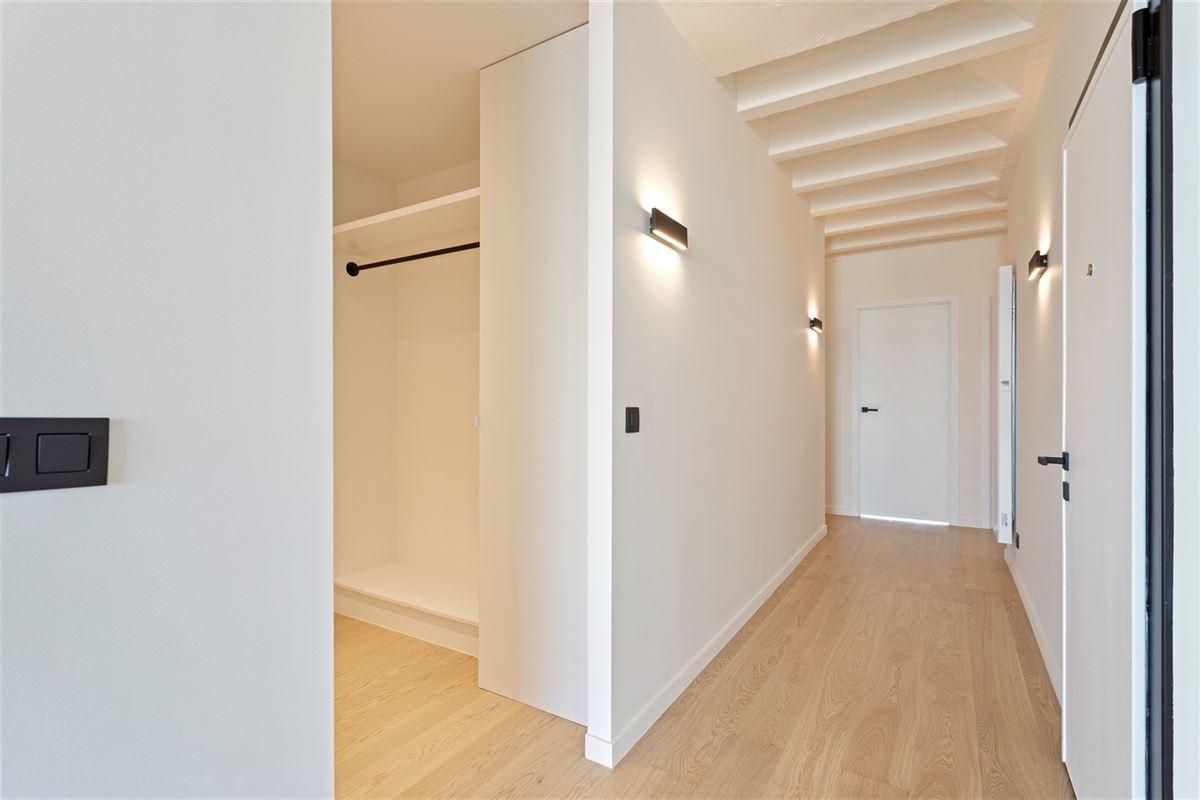Foto 11 : Appartement te 2600 BERCHEM (België) - Prijs € 430.000