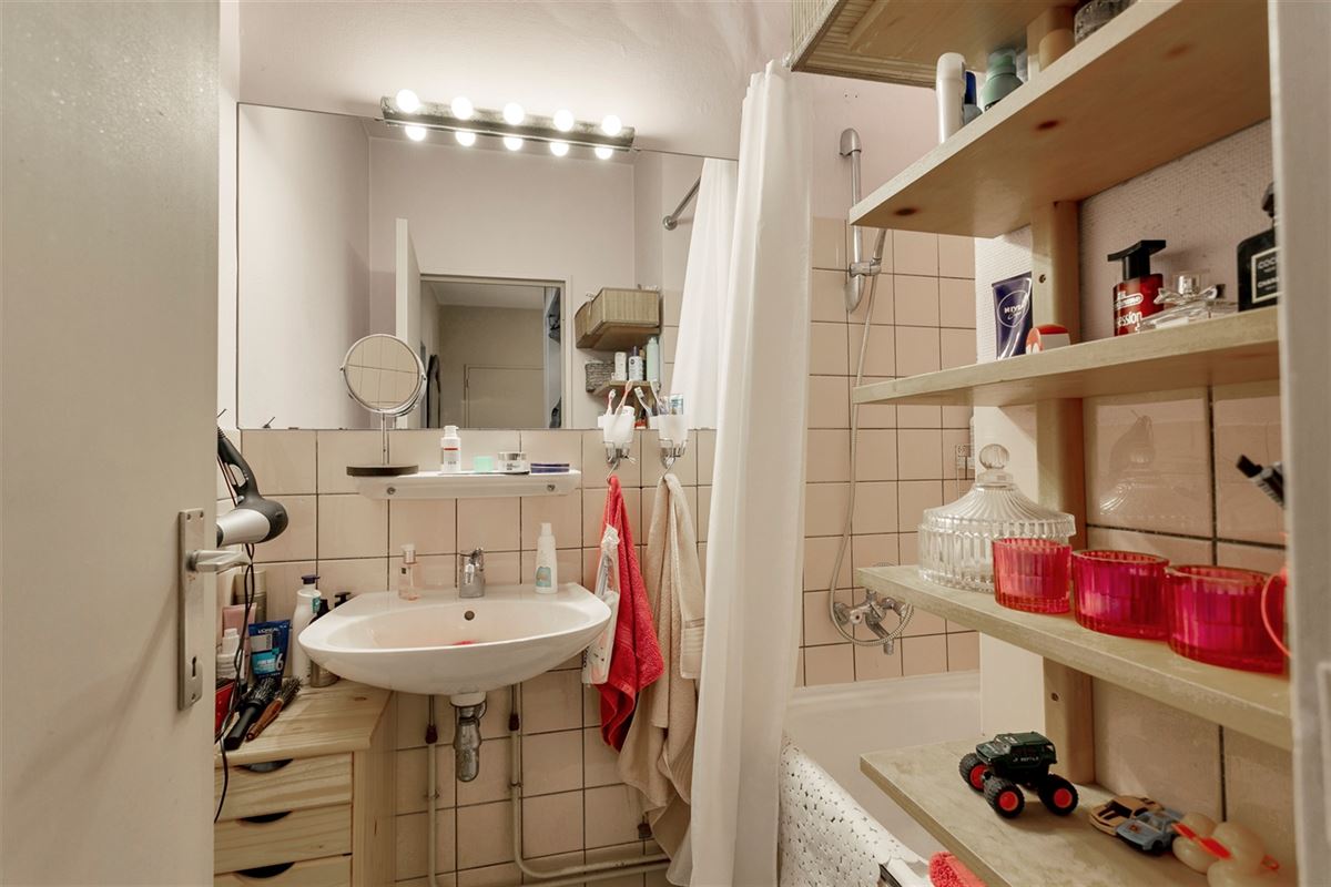 Foto 9 : Appartement te 2600 BERCHEM (België) - Prijs € 220.000