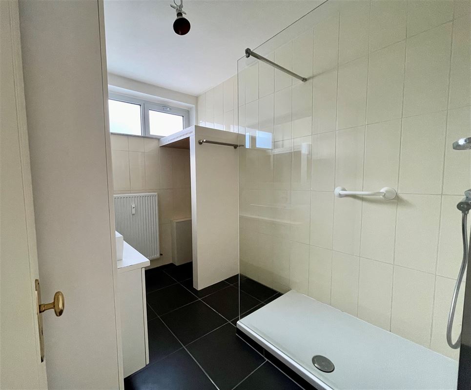 Foto 17 : Appartement te 2600 BERCHEM (België) - Prijs € 325.000
