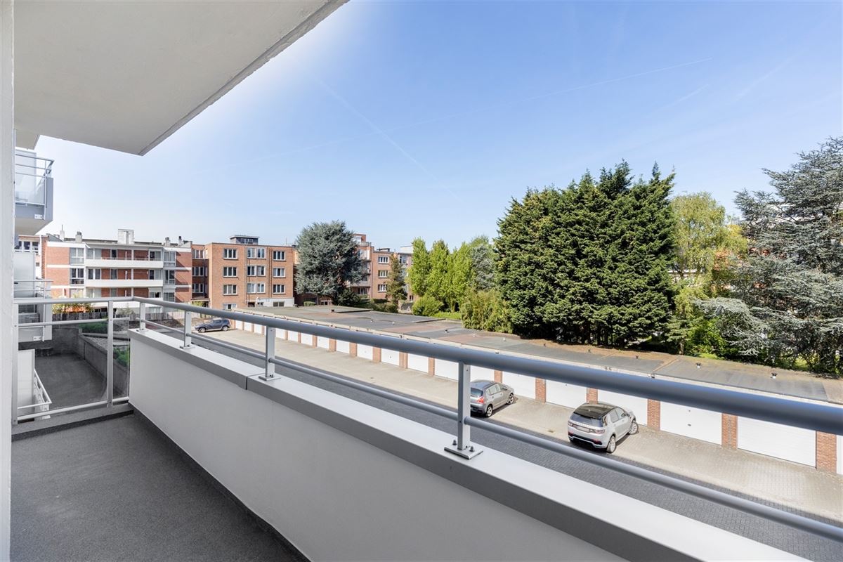 Foto 22 : Appartement te 2600 BERCHEM (België) - Prijs € 415.000