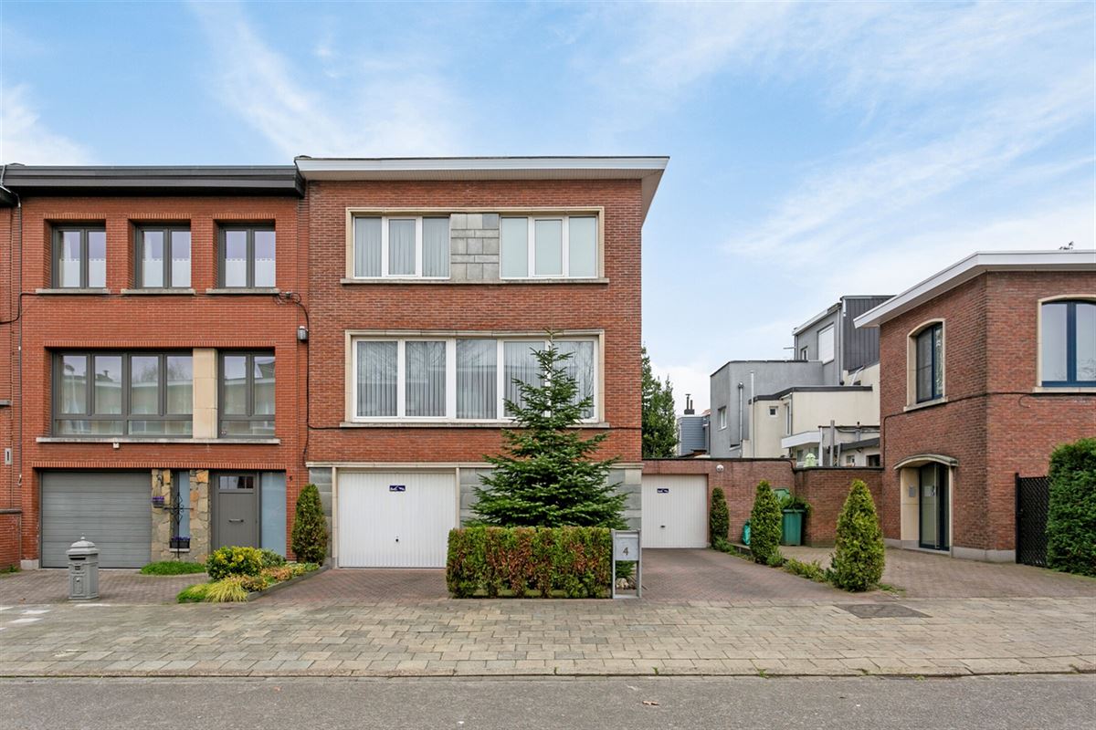 Foto 1 : Bel-etage te 2610 ANTWERPEN (België) - Prijs € 395.000