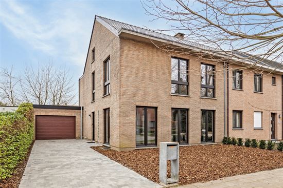 Kwalitatieve, energiezuinige 5 slaapkamerwoning met zuidwest tuin