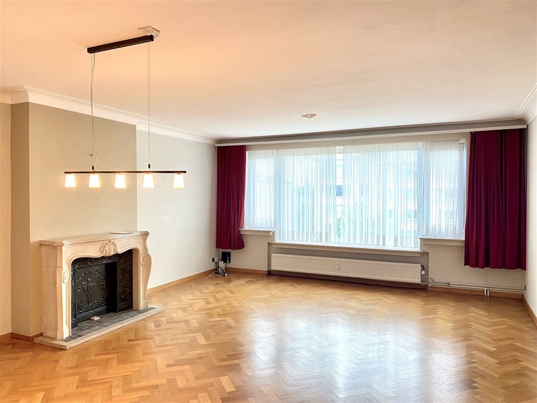 Foto 1 : Appartement te 2600 BERCHEM (België) - Prijs € 850