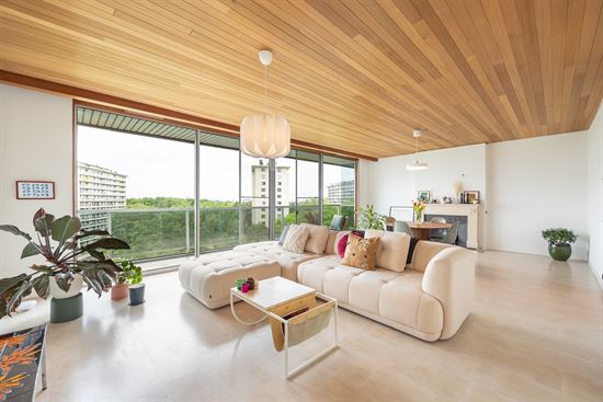 Gerenoveerd XL-appartement met adembenemend uitzicht