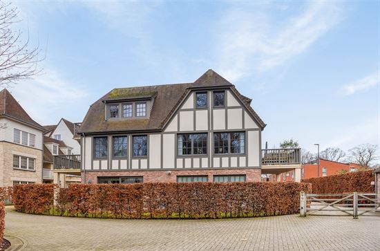 Charmant hoekapp. met staanplaats in residentie Binnenhof