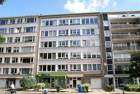 2-slaapkamer appartement met terras op de begeerde Fruithoflaan