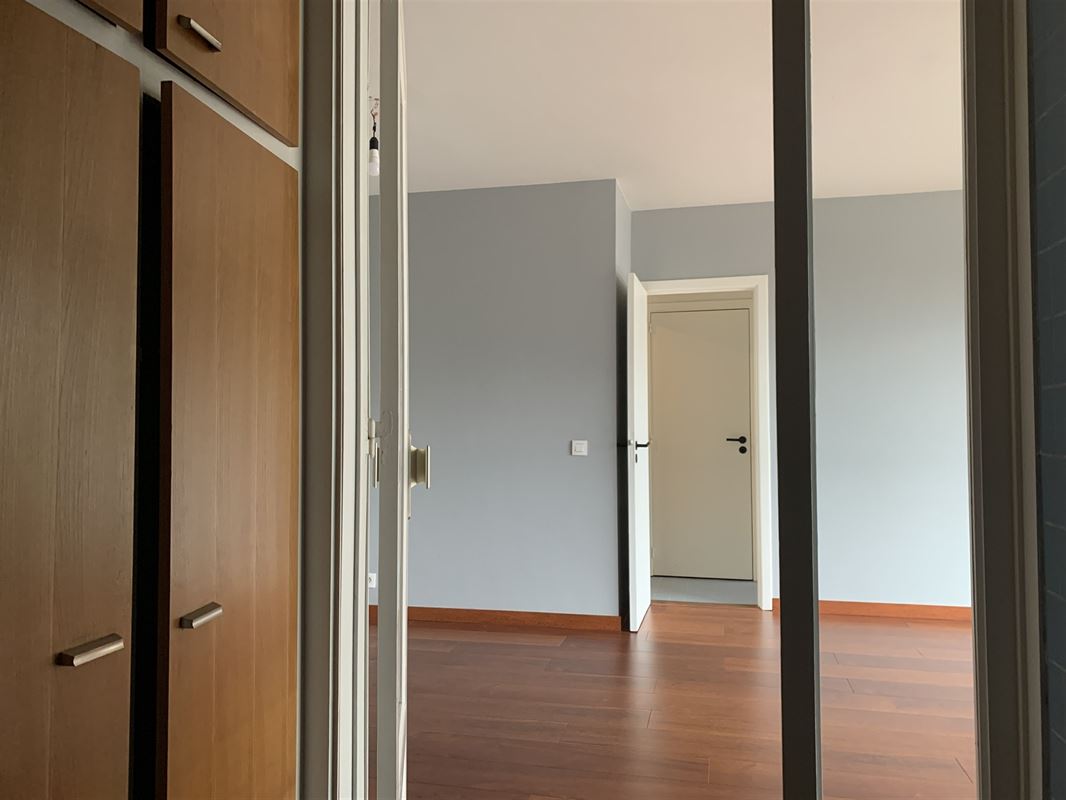 Foto 12 : Appartement te 2600 BERCHEM (België) - Prijs € 850