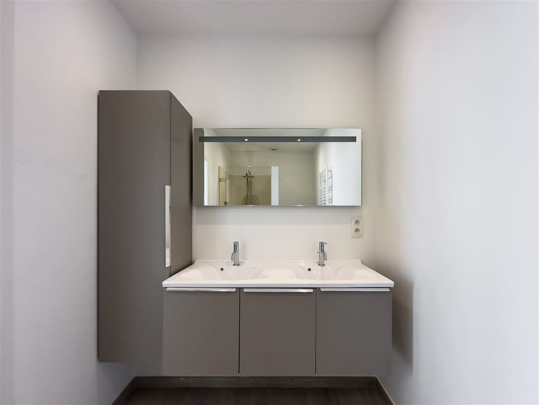 Foto 13 : Appartement te 2600 BERCHEM (België) - Prijs &euro; 900