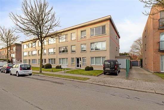 Instapklaar hoekapp met zuid terras op bovenste verdieping