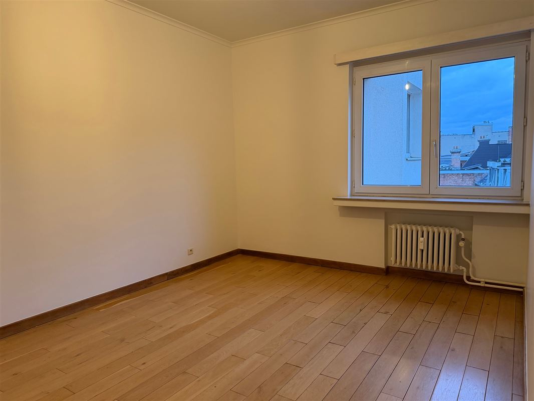 Foto 12 : Appartement te 2600 BERCHEM (België) - Prijs &euro; 880