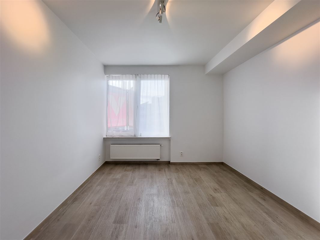 Foto 16 : Appartement te 2600 BERCHEM (België) - Prijs &euro; 900