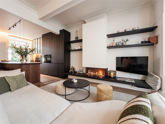 2 boven elkaar gelegen appartementen ideaal als investering of kangoeroewonen