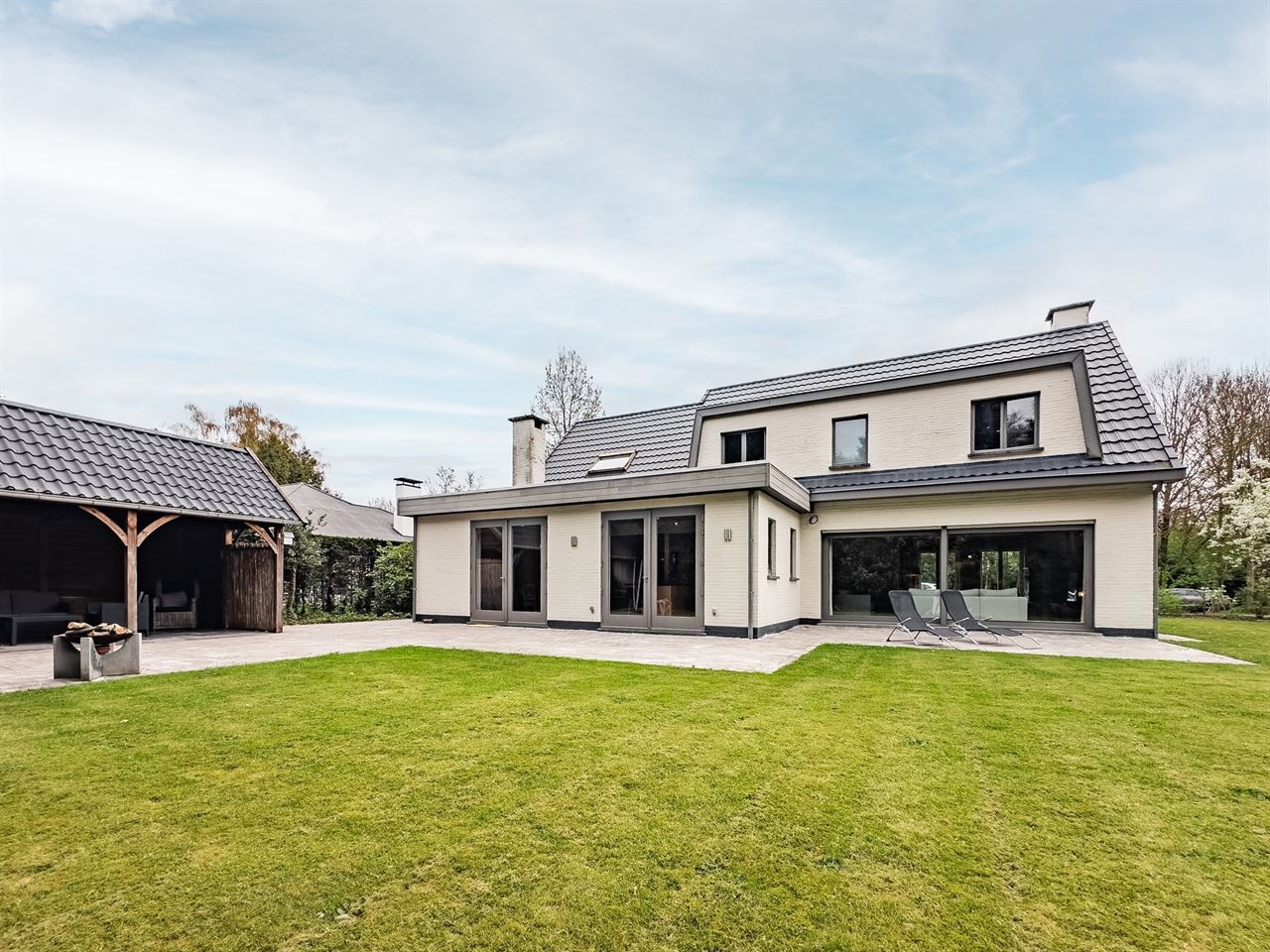 Foto 35 : charmant huis te 2970 'S-GRAVENWEZEL (België) - Prijs &euro; 785.000