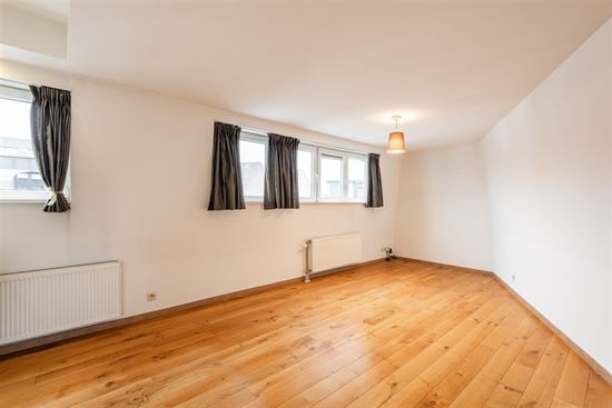 Instapklaar 2 slpk appartement op gegeerde locatie