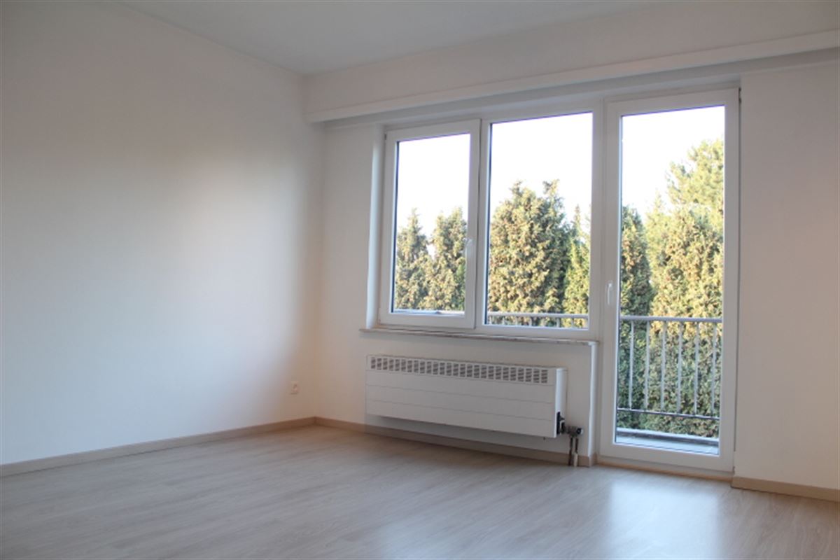 Prachtig gerenoveerd 2 slpk appartement 