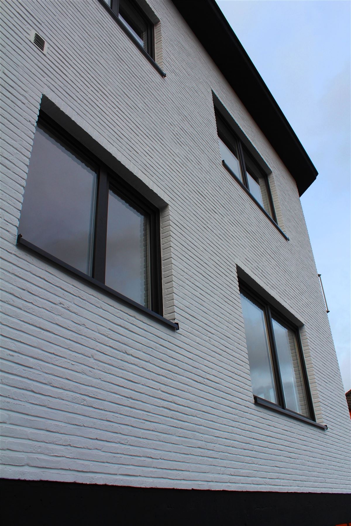 Prachtig gerenoveerd appartement met garage