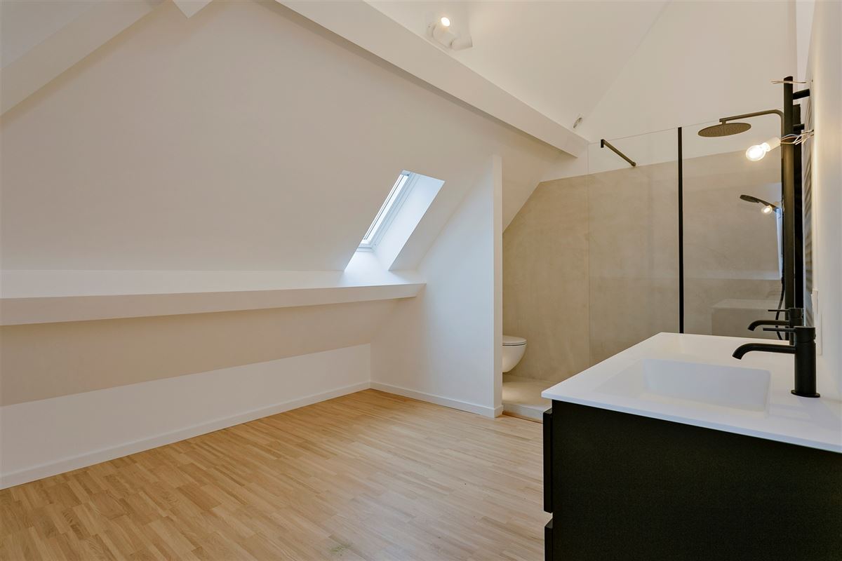 Prachtig gerenoveerde woning te huur